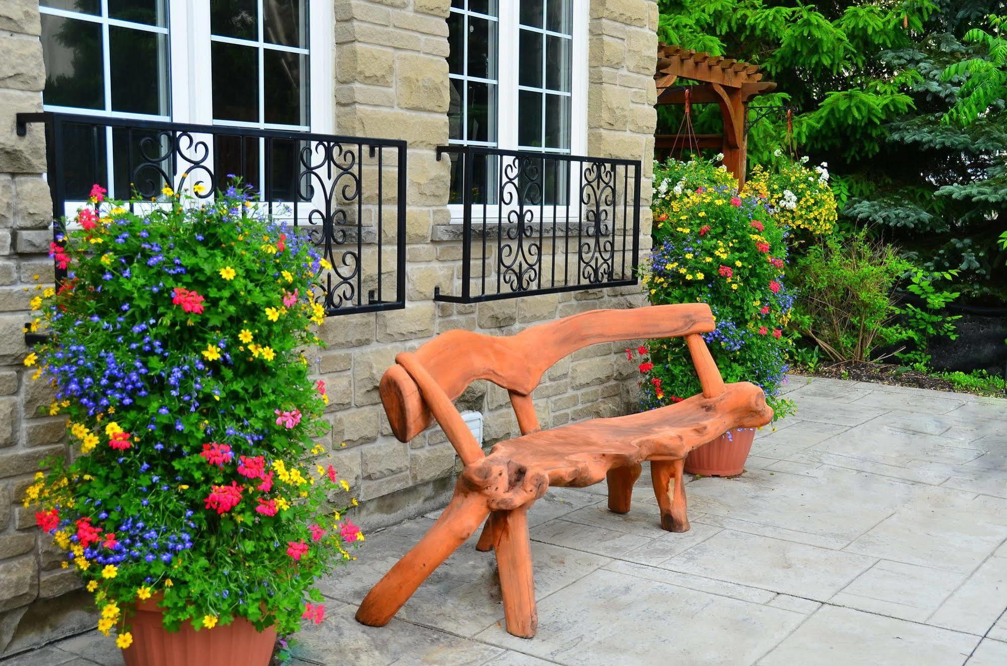 Explorer House Bed & Breakfast Niagara-on-the-Lake Exterior foto